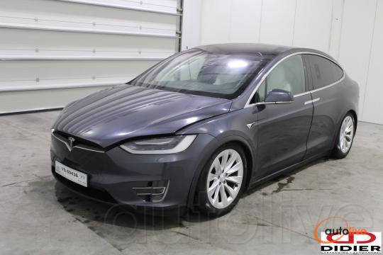 TESLA MODEL X - 1