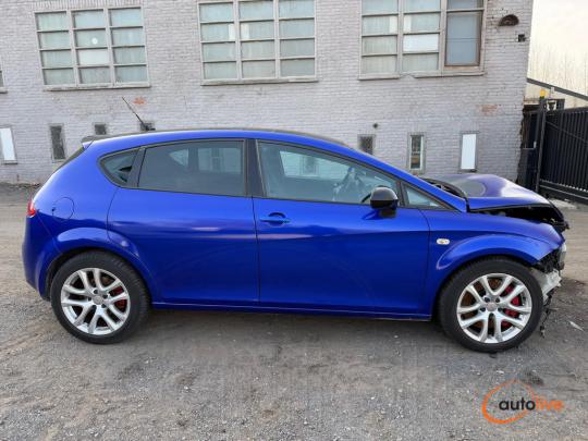 SEAT LEON CUPRA R - 1