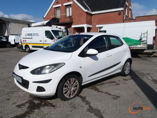MAZDA 2 - 1