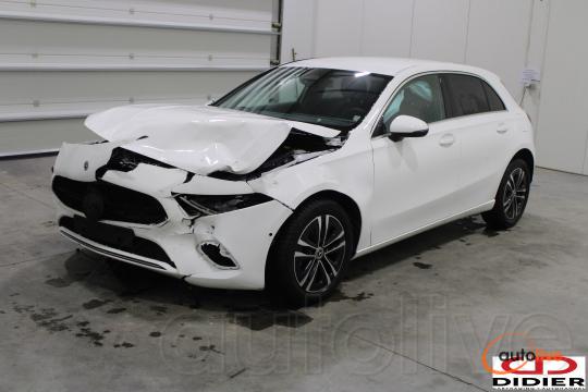 MERCEDES-BENZ A180 - 1