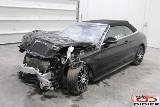 MERCEDES-BENZ C220 - 1