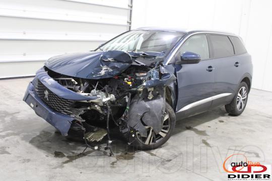 PEUGEOT 5008 - 1
