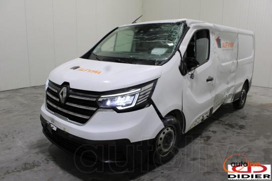 RENAULT TRAFIC - 1