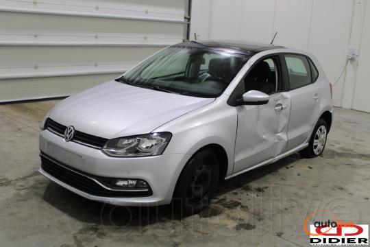 VOLKSWAGEN POLO - 1