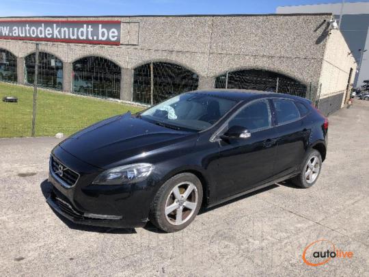 VOLVO V-40 1.6 D - 1