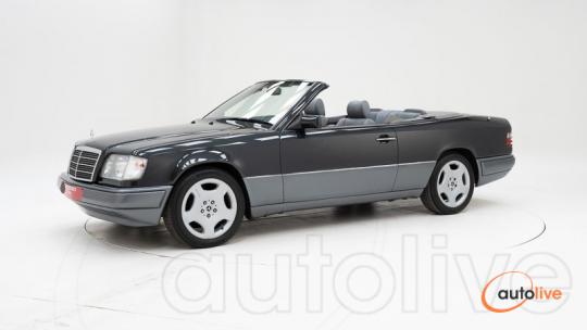 Mercedes-Benz 220 E '94 CH22839 - 1