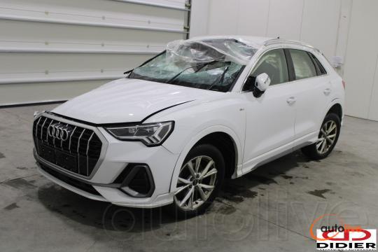 AUDI Q3 - 1