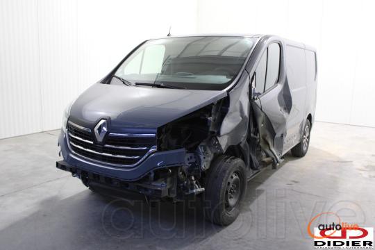 RENAULT TRAFIC - 1