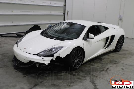 MCLAREN MP4-12C - 1