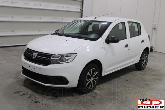 DACIA SANDERO - 1