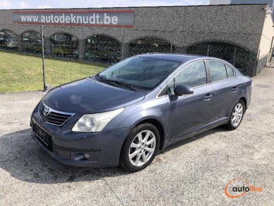 TOYOTA AVENSIS 2.0 D4D   HAGELSCHADE - 1