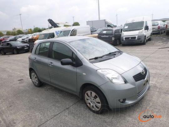 TOYOTA YARIS 1.4 D4-D - 1