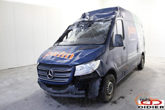 MERCEDES-BENZ SPRINTER - 1