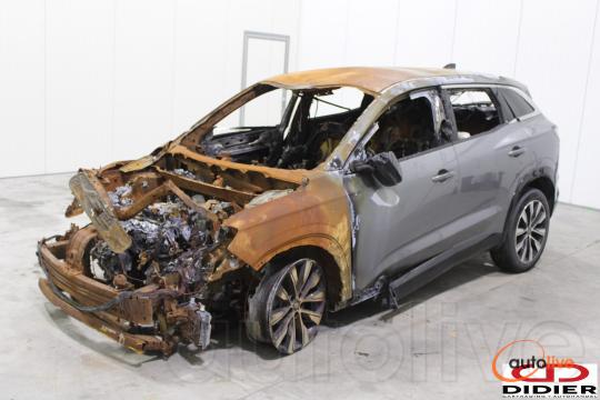 RENAULT AUSTRAL - 1