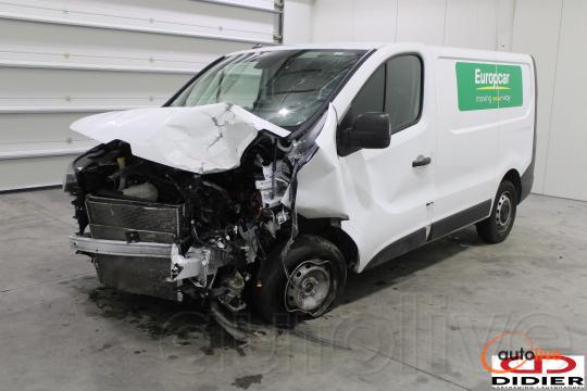 RENAULT TRAFIC - 1