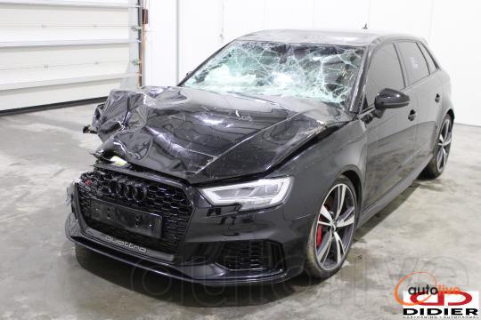 AUDI RS3 - 1