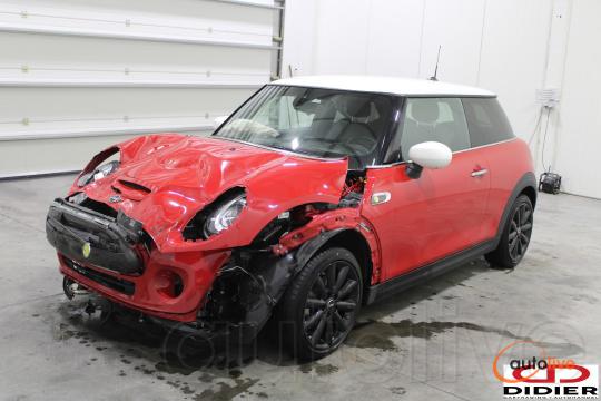 MINI COOPER SE - 1