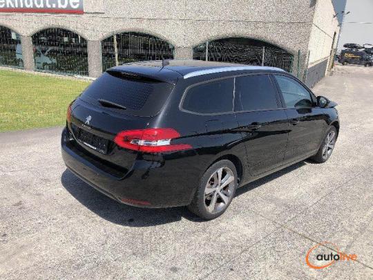 PEUGEOT 308 SW  1.2 T - 1