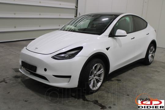 TESLA MODEL Y - 1