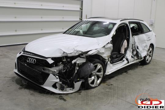 AUDI A4 - 1