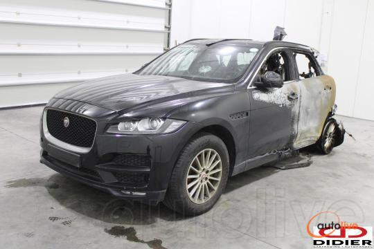JAGUAR F-PACE - 1