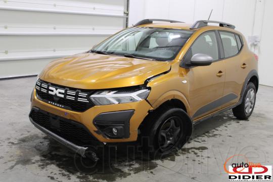 DACIA SANDERO - 1