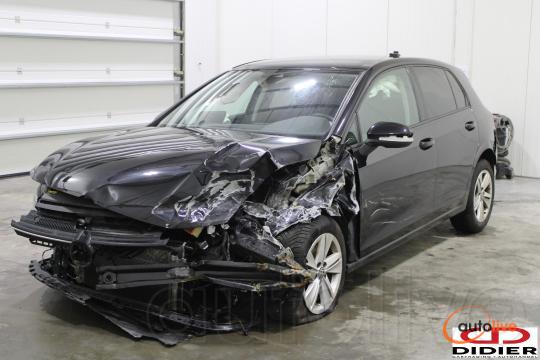 VOLKSWAGEN GOLF - 1