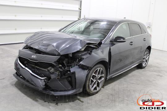 KIA CEE'D - 1