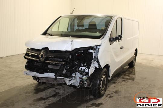 RENAULT TRAFIC - 1
