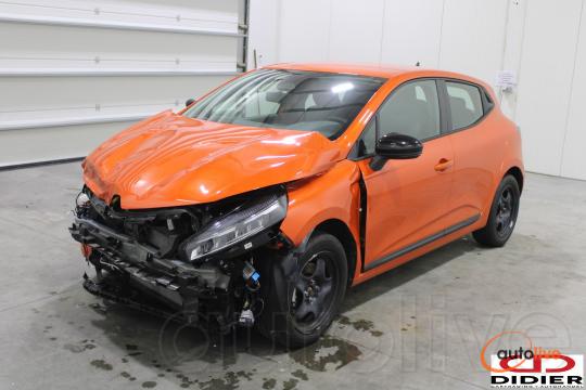 RENAULT CLIO - 1