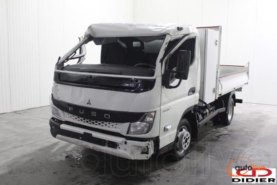 MITSUBISHI CANTER - 1