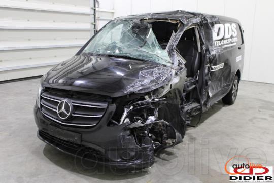 MERCEDES-BENZ VITO - 1