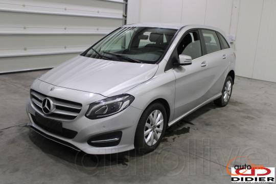MERCEDES-BENZ B200 - 1