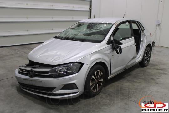 VOLKSWAGEN POLO - 1
