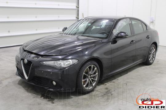 ALFA ROMEO GIULIA - 1