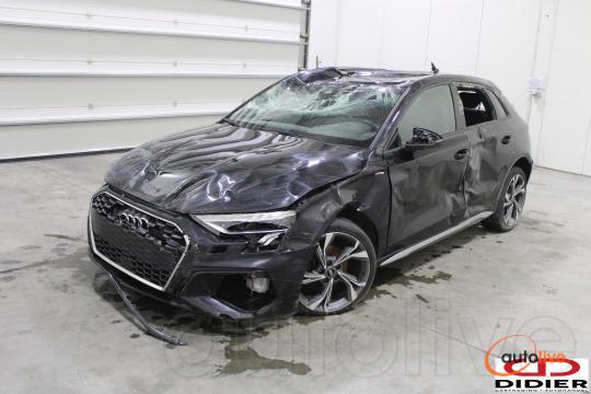 AUDI A3 - 1