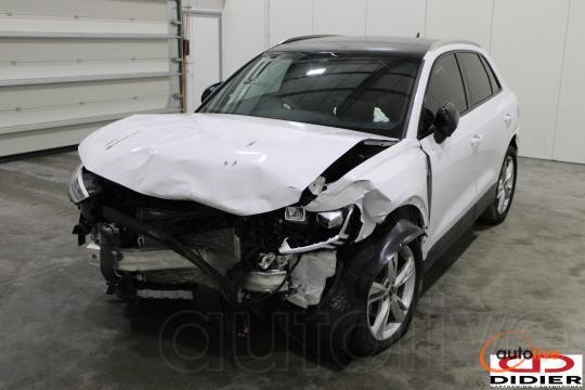 AUDI Q3 - 1