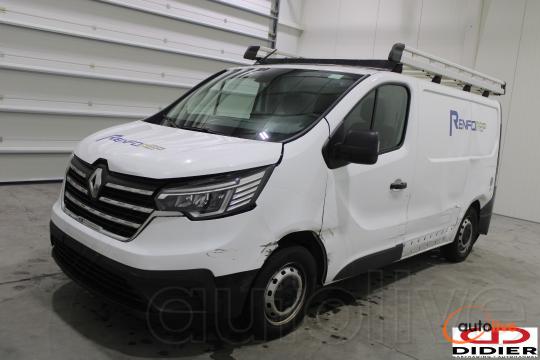 RENAULT TRAFIC - 1