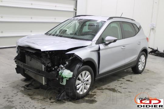 SEAT ARONA - 1