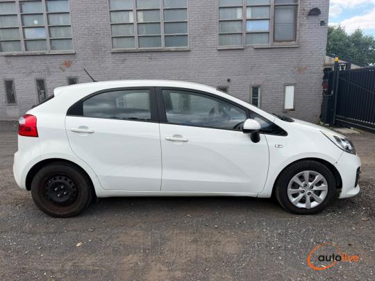 KIA RIO SENSE - 1