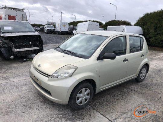 DAIHATSU SIRION 1.0 12V - 1