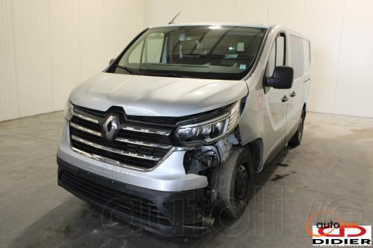 RENAULT TRAFIC - 1