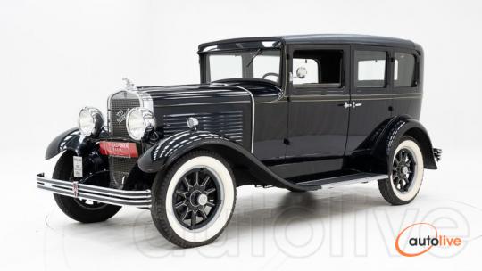 Peerless Six Model 61 '29 CH8723 - 1