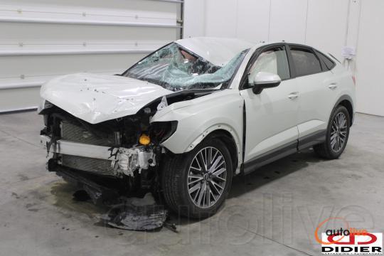 AUDI Q3 - 1