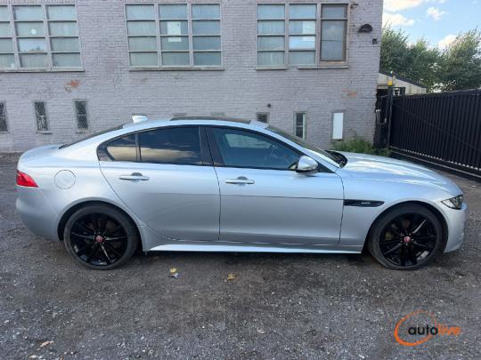 JAGUAR XE R-SPORT - 1
