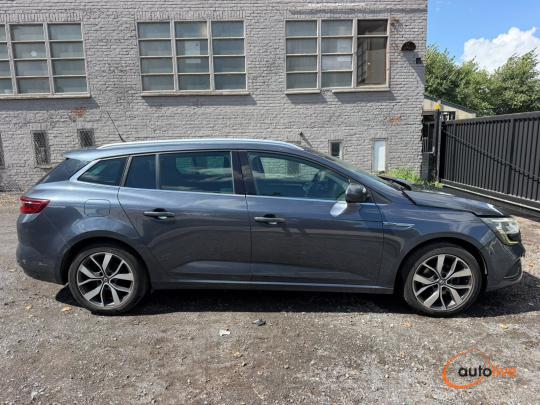 RENAULT MEGANE IV GRANDTOUR - 1