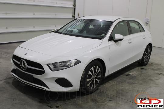 MERCEDES-BENZ A180 - 1
