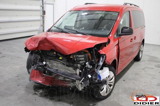 VOLKSWAGEN CADDY - 1