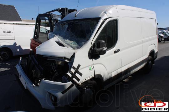 MAXUS DELIVER9 - 1