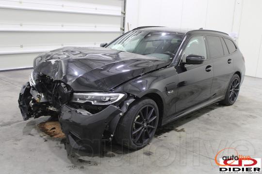 BMW 330E - 1